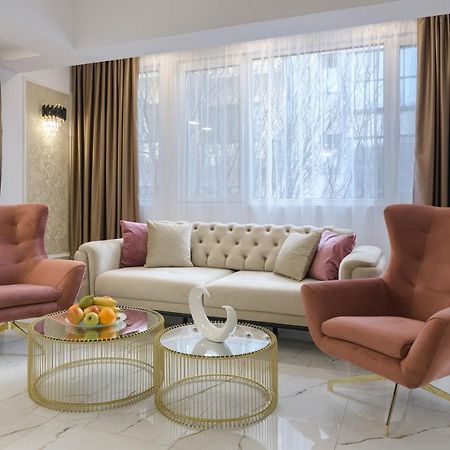 Лукс На Море Luxury Apartment In Downtown With Garage Varna Exterior foto