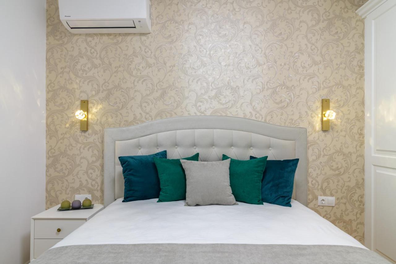 Лукс На Море Luxury Apartment In Downtown With Garage Varna Exterior foto